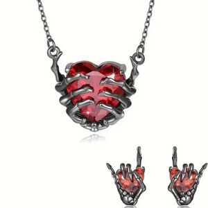 🆕️ Red Heart Skeleton Necklace